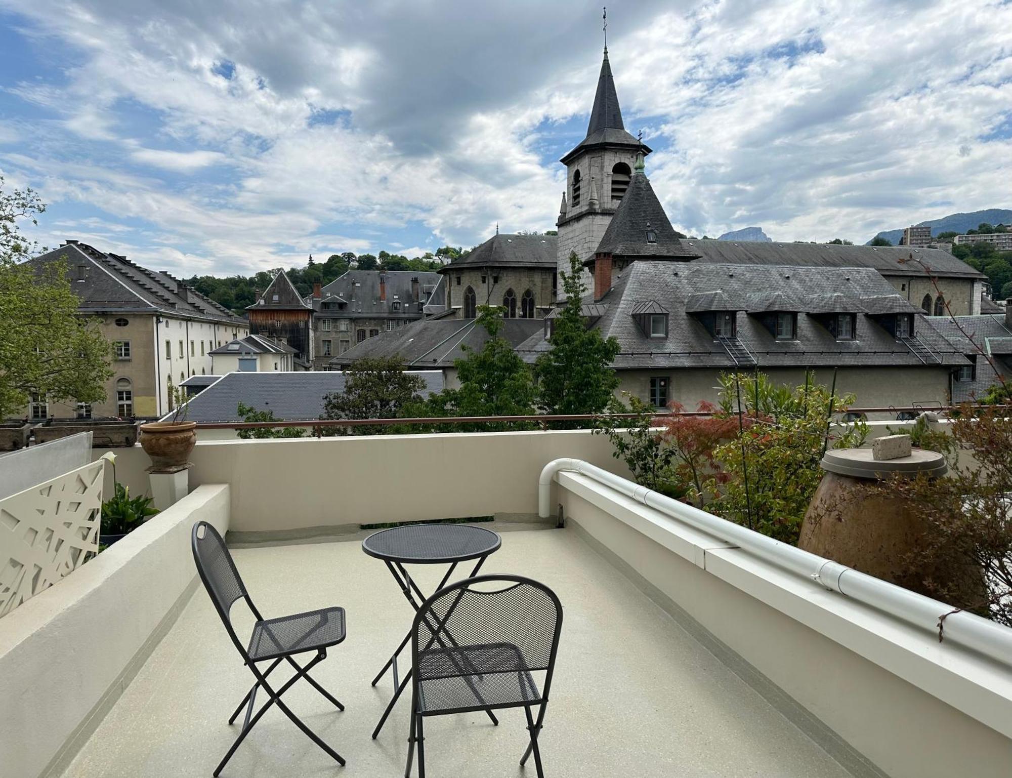 Ma Terrasse Sur Le Musee Apartment Chambéry Exterior foto
